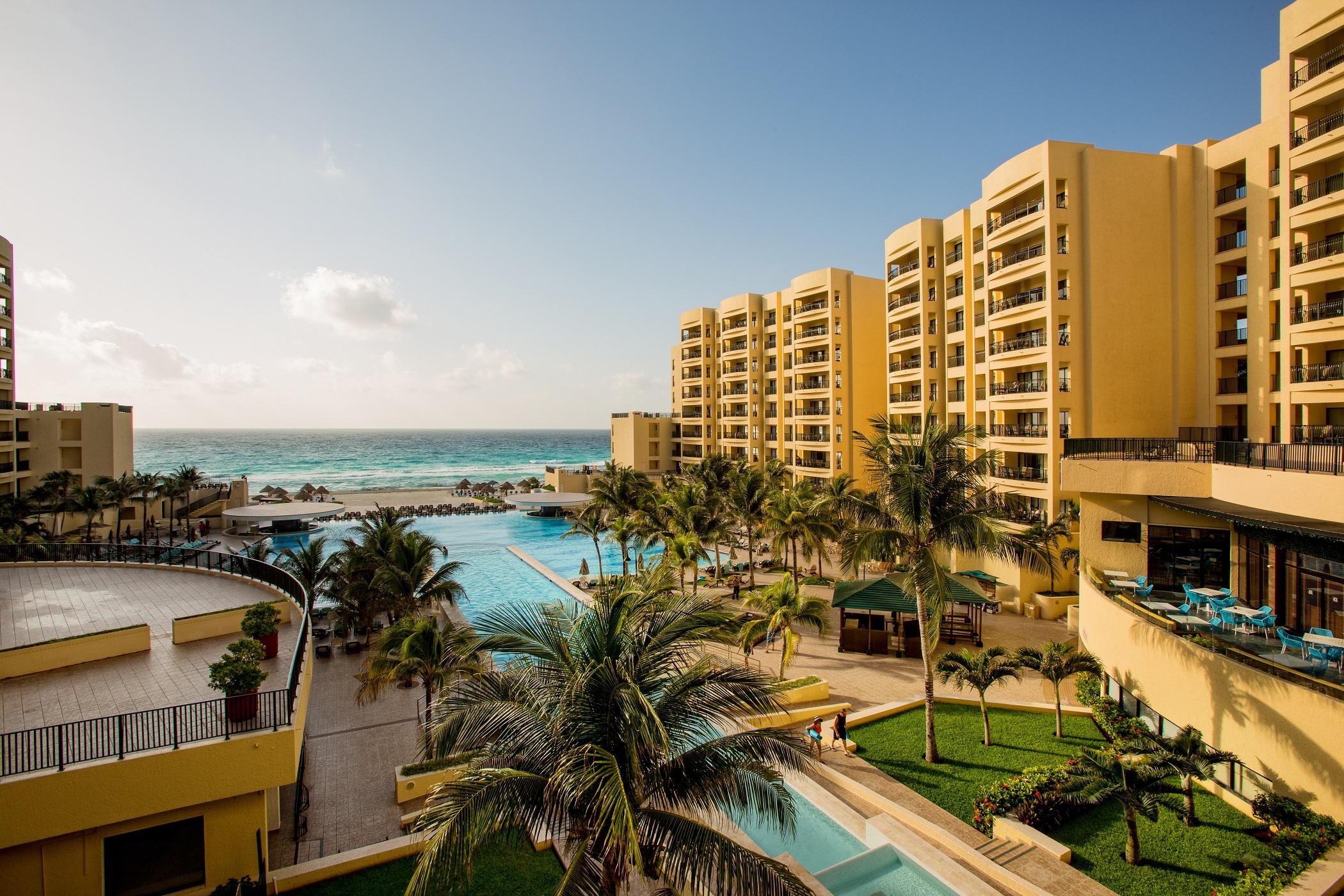 The Royal Sands Resort & Spa Cancún Exterior foto